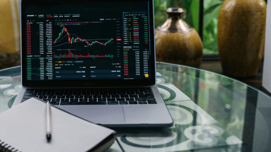 AI & Investing: What the Market Is Signalling